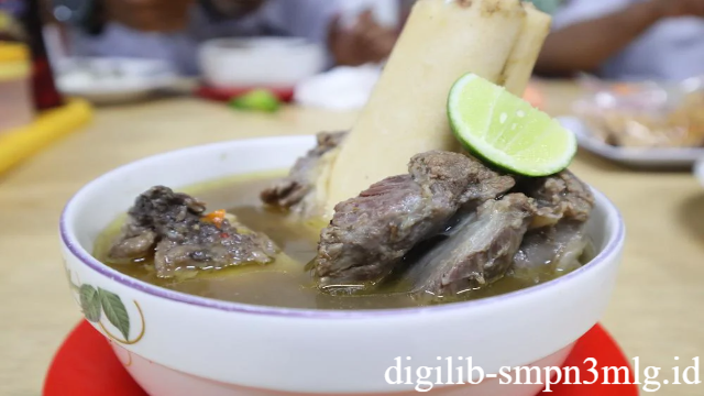 Kaledo: Sup Sapi Legendaris dari Kota Palu